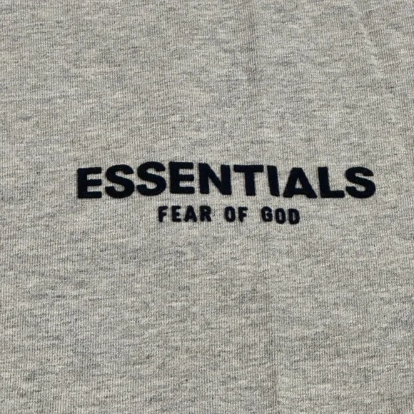 Essentials Fear of God Tee - Picture 4 of 5